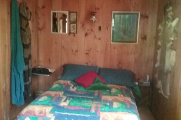 20240125224447_18-Carpenter cabin small bedroom 1